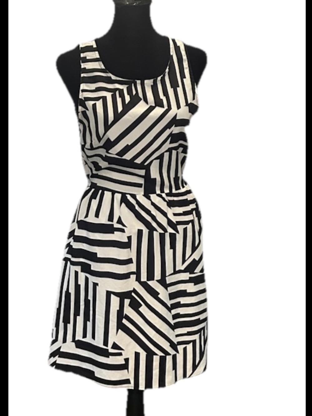 Rosebud Black White Geometric Scoop Neck Sleeveless Short Lined Dress S